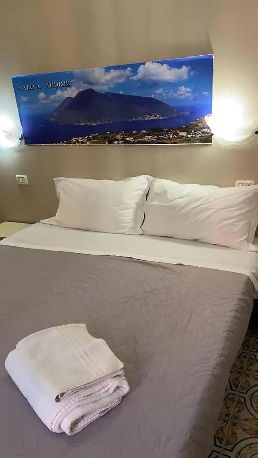 B&B Phenicusa Milazzo 3*,  Италия