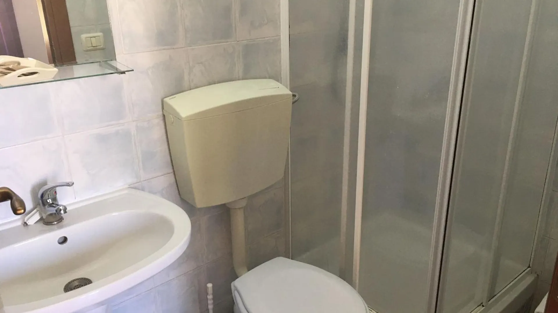 B&B Phenicusa Milazzo